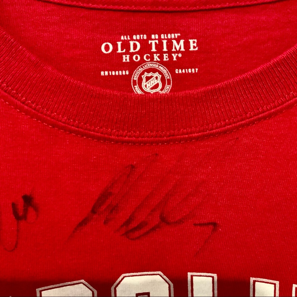 Carolina Hurricanes Signed T-shirt XL - Picture 2 of 7